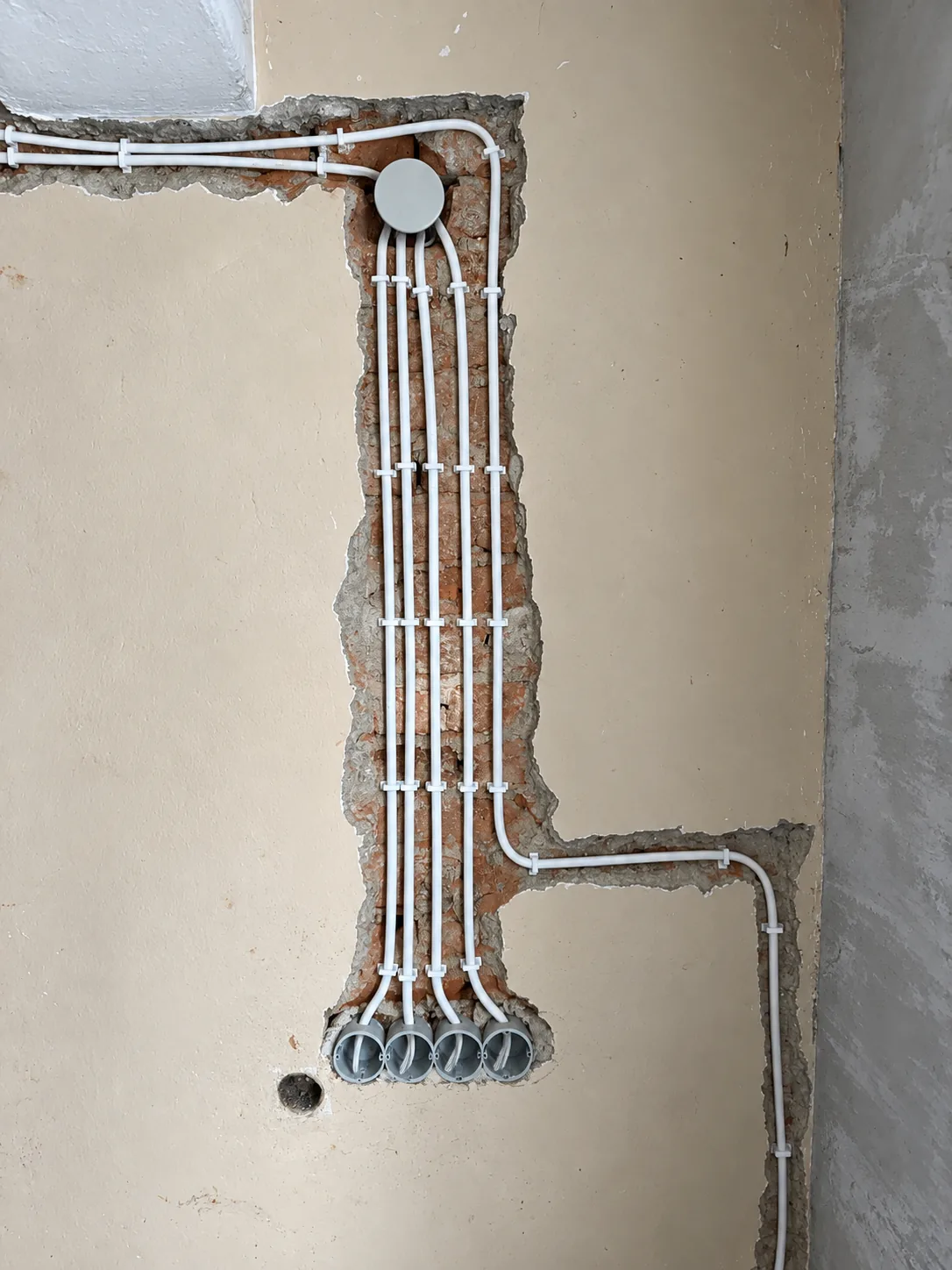 Apartment Renovation: When Should the Entire Electrical Installation Be Replaced?